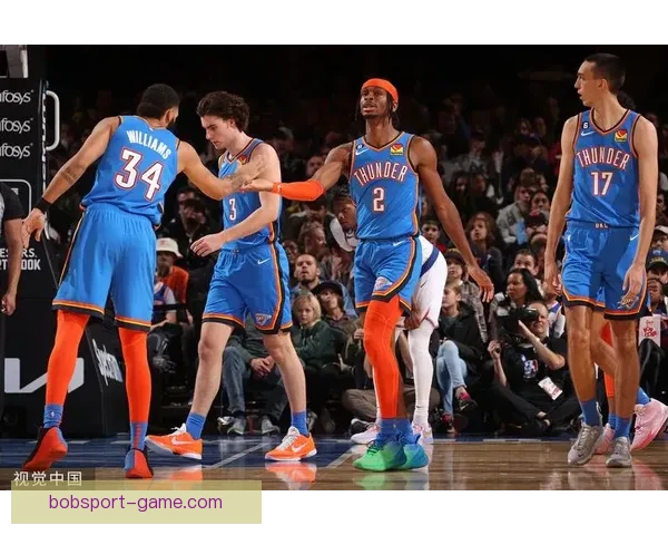 亚历山大三十分雷霆三季横扫尼克斯稳坐西部榜首布伦森空砍三十二